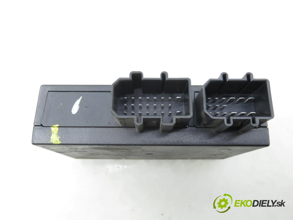 SEAT LEON (1M1) HB 2001 81,00 1.9 TDI 110 - ASV 1896,00 MODUL komfortu 1C0959799F