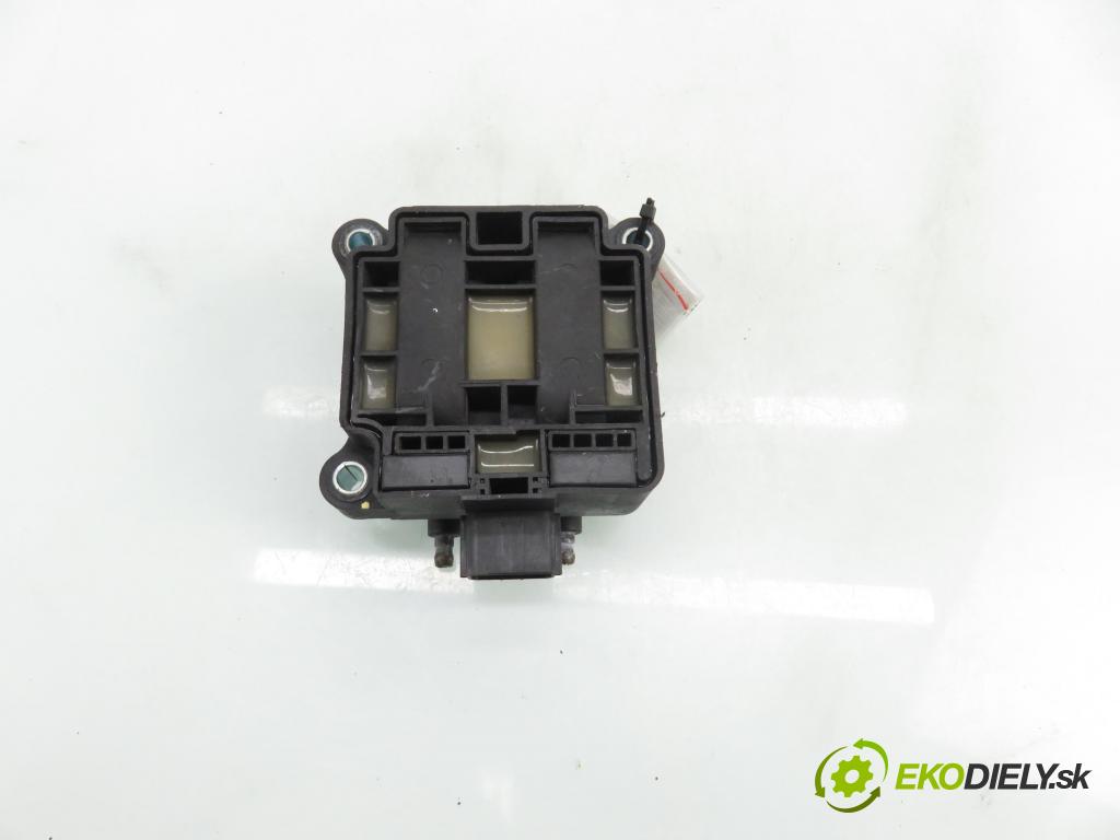 SUBARU FORESTER (SF_) KOMBI 2002 90,00 2.0 SOHC AWD 122 - EJ202 1994,00 cívka zapalovací 22433AA410 ; FH0137