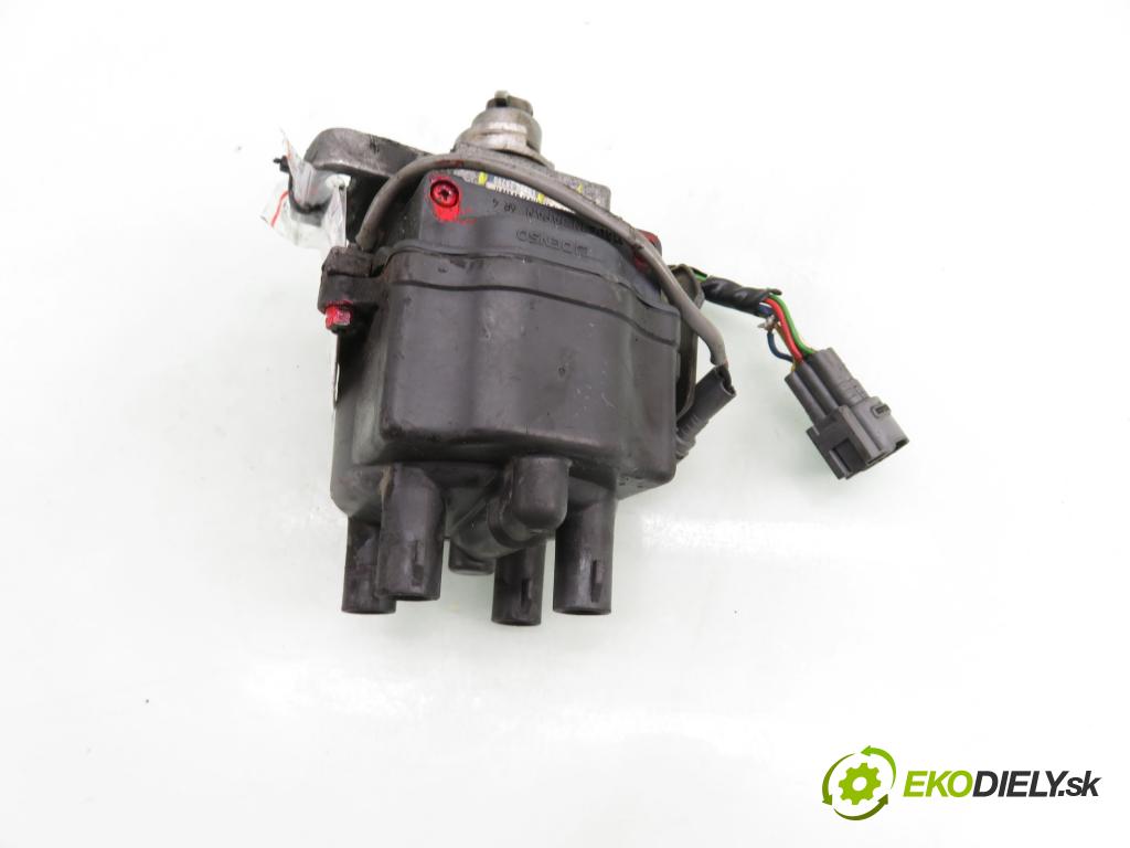 TOYOTA CARINA E (_T19_) SEDAN 1996 78,00 1.6 16V (AT190_) - 4A-FE 1587,00 Rozdeľovač zapaľovací 1902016280 ; 0290201511