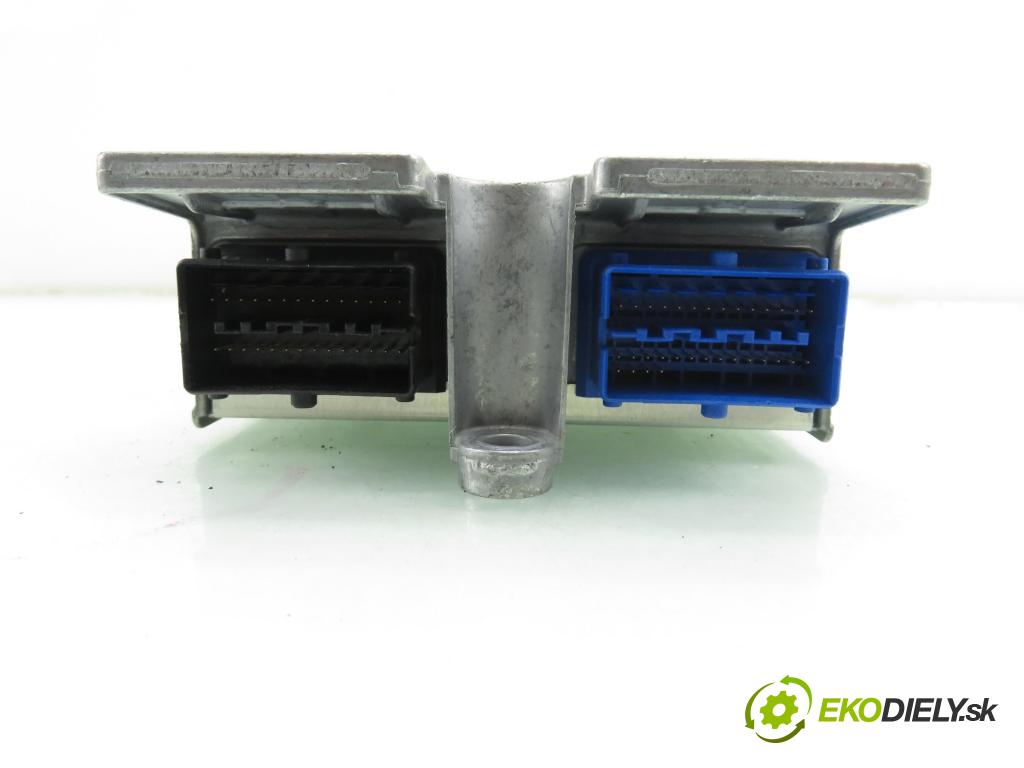 OPEL ASTRA H Kombi (A04) KOMBI 2006 77,00 1.6 - Z 16 XE1 1598,00 MODUL air BAG 13188855 ; 403257