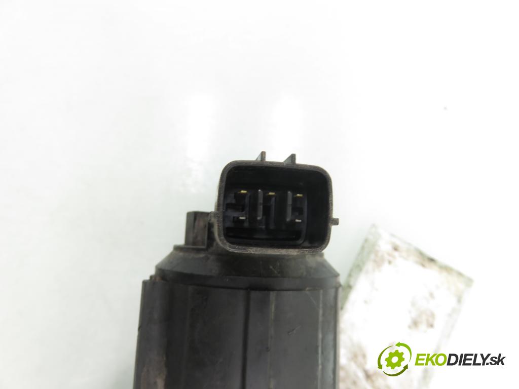 MAZDA 5 (CR19) MINIVAN 2007 105,00 2.0 MZR-CD 143 - RF7J 1998,00 VENTIL EGR K5T70871