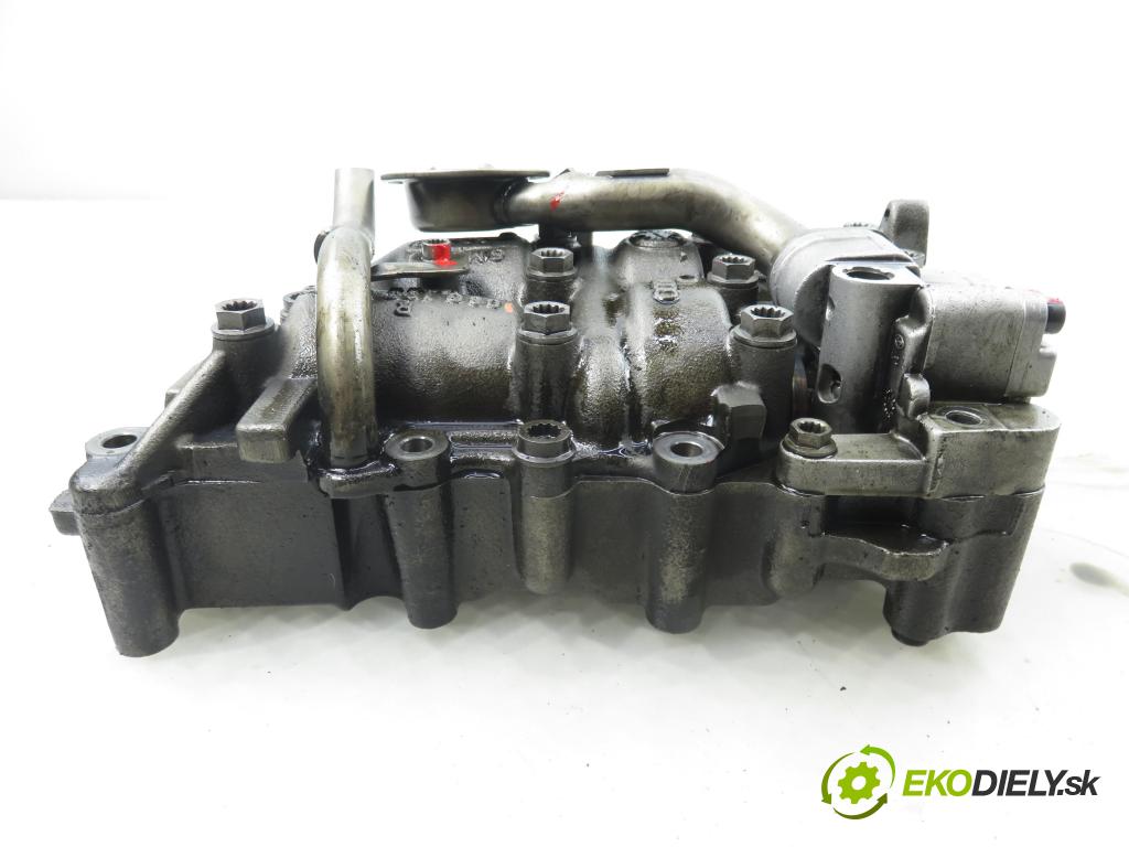 VW PASSAT B6 (3C2) SEDAN 2007 103,00 2.0 TDI 16V - BKP 1968,00 Pumpa oleja 03G103527B ; 03G115105A (Olejová pumpa)