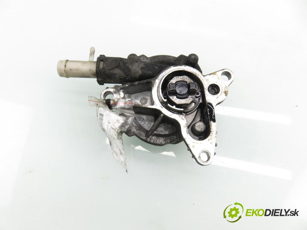 RENAULT MASTER III Platforma / podwozie (EV, HV, UV) KABINA/PLATFORMA 2015 120,00 2.3 dCi 165 FWD - M9T 702 2298,00 Pumpa vákuová