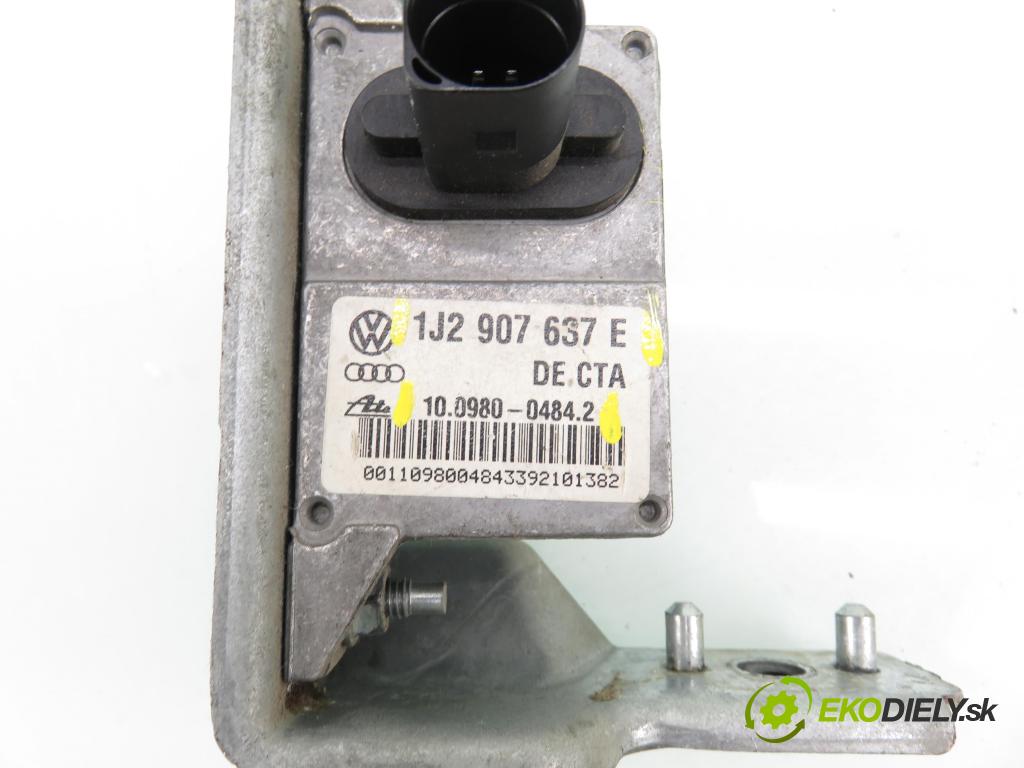 VW NEW BEETLE (9C1, 1C1) HB 2002 55,00 1.4 - BCA 1390,00 Snímač ESP 1J0907655A ; 1J2907637E ; 10098004842