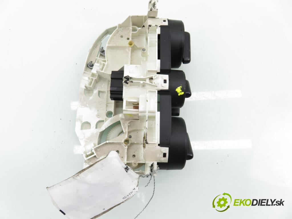 VW NEW BEETLE (9C1, 1C1) HB 2002 55,00 1.4 - BCA 1390,00 Panel kúrenia KLIMATIZACE: 1C0820045D