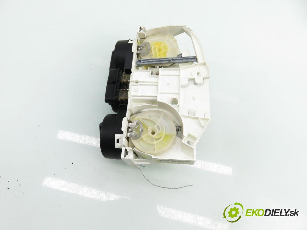 VW NEW BEETLE (9C1, 1C1) HB 2002 55,00 1.4 - BCA 1390,00 Panel kúrenia KLIMATIZACE: 1C0820045D
