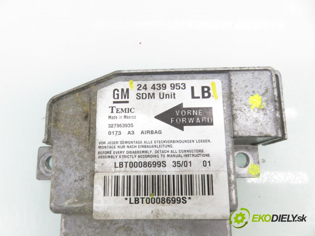 OPEL CORSA C (X01) HB 2001 48,00 1.7 DI - Y 17 DTL 1686,00 MODUL air BAG 24439953LB ; 327963935