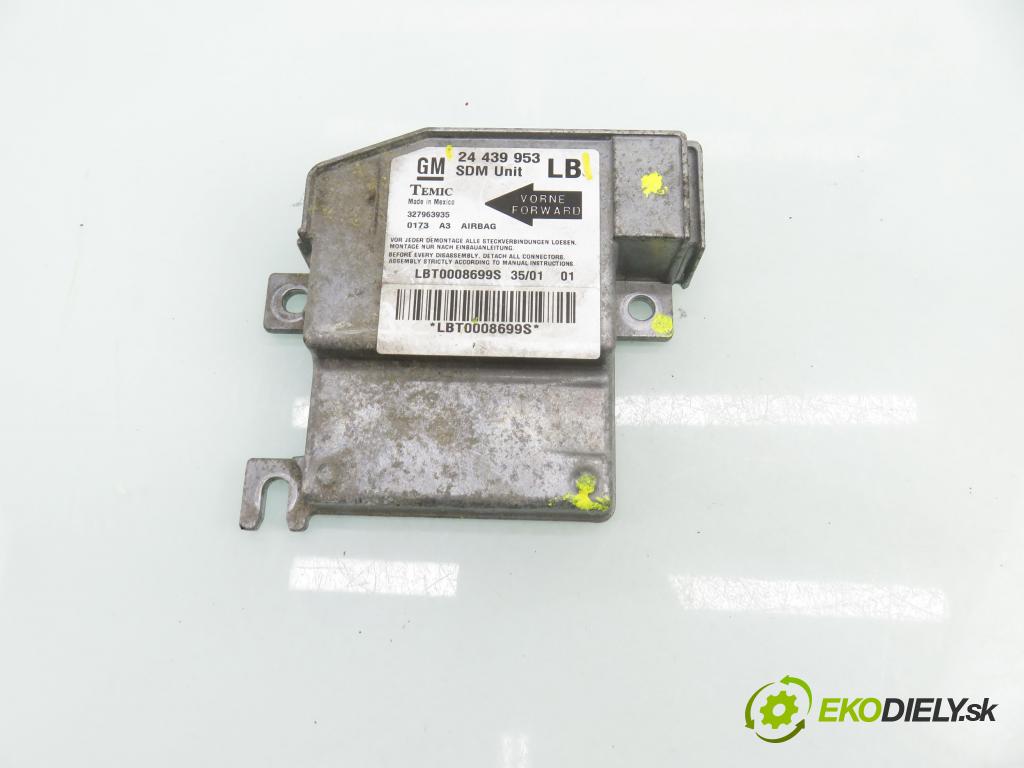 OPEL CORSA C (X01) HB 2001 48,00 1.7 DI - Y 17 DTL 1686,00 MODUL air BAG 24439953LB ; 327963935