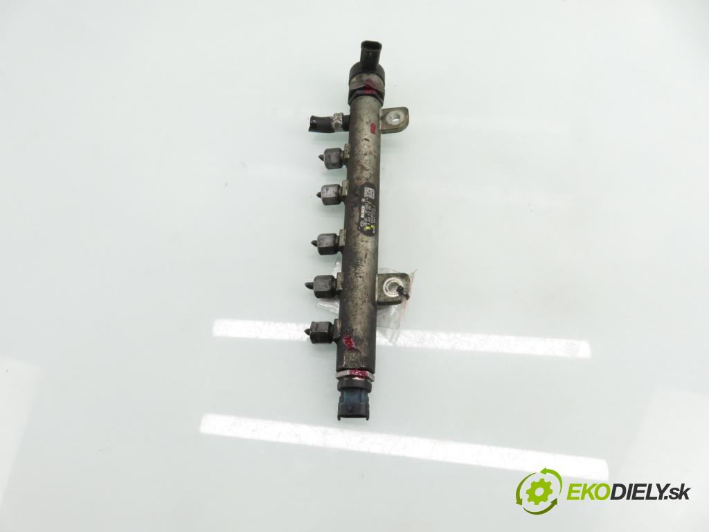 FIAT SEDICI (189_) CROSSOVER 2007 88,00 1.9 D Multijet 4x4 - D19AA 1910,00 Lišta vstrekovacia 0445214056 ; 55200266 ; 0281002507 (Vstrekovacia lišta)