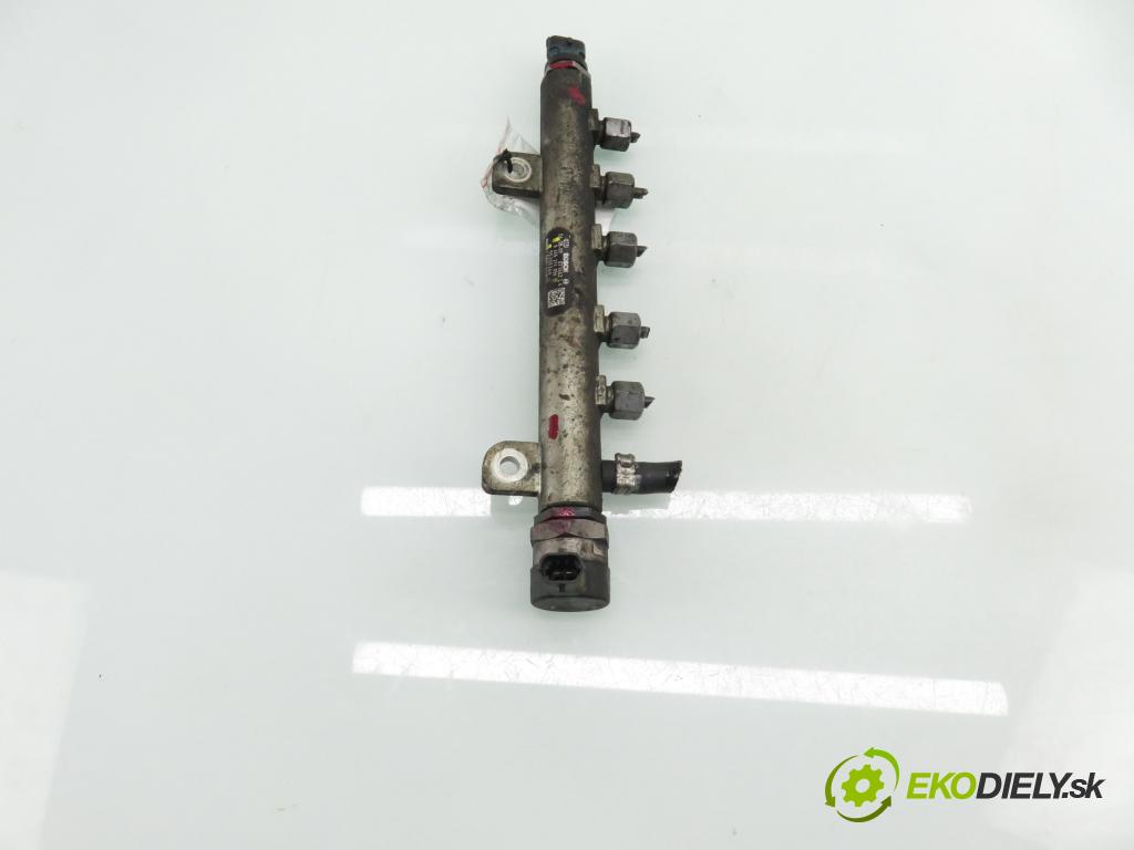 FIAT SEDICI (189_) CROSSOVER 2007 88,00 1.9 D Multijet 4x4 - D19AA 1910,00 Lišta vstrekovacia 0445214056 ; 55200266 ; 0281002507 (Vstrekovacia lišta)