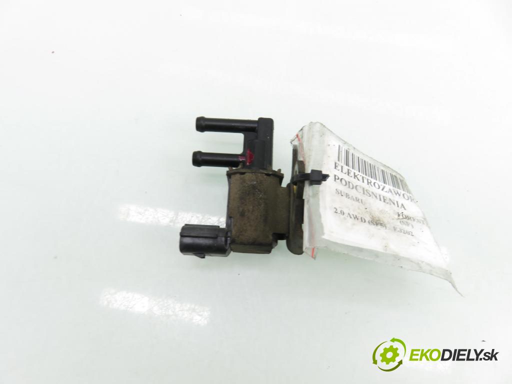 SUBARU FORESTER (SF_) KOMBI 2002 90,00 2.0 SOHC AWD 122 - EJ202 1994,00 ELEKTROVENTIL: VAKUUM: K5T48376