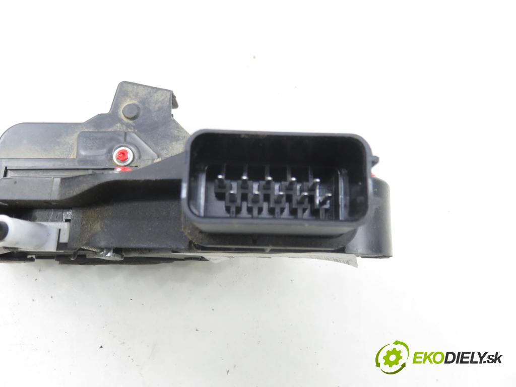FORD KUGA I SUV 2009 147,00 2.5 4x4 - HYDB 2522,00 zámok LTE 8V4AS26413EA