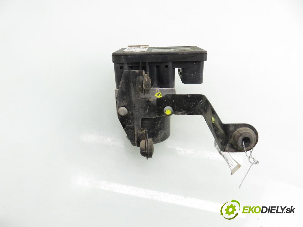 FORD KUGA I SUV 2009 147,00 2.5 4x4 - HYDB 2522,00 Pumpa ABS 9V412C405AB ; 1002060397 (Pumpa ABS)