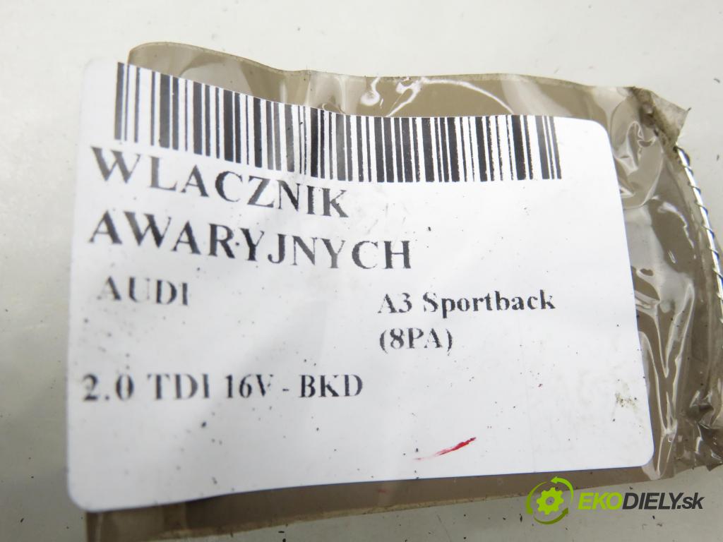 AUDI A3 Sportback (8PA) HB 2005 103,00 2.0 TDI 16V - BKD 1968,00 přepínač nouzových 8P0941509A