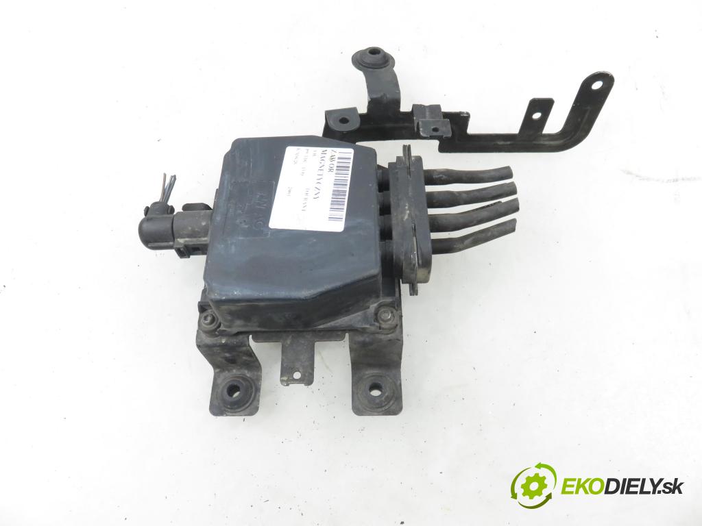 VW TOURAN (1T1, 1T2) MINIVAN 2003 74,00 1.9 TDI PD 100 - AVQ 1896,00 VENTIL magnetický 6Q0906625