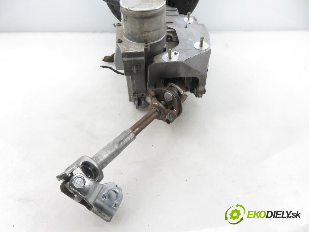 RENAULT MEGANE II (BM0/1_, CM0/1_) HB 2003 60,00 1.4 16V - K4J 732 1390,00 serv/podporovanie elektrické 8200246631B ; 50300374