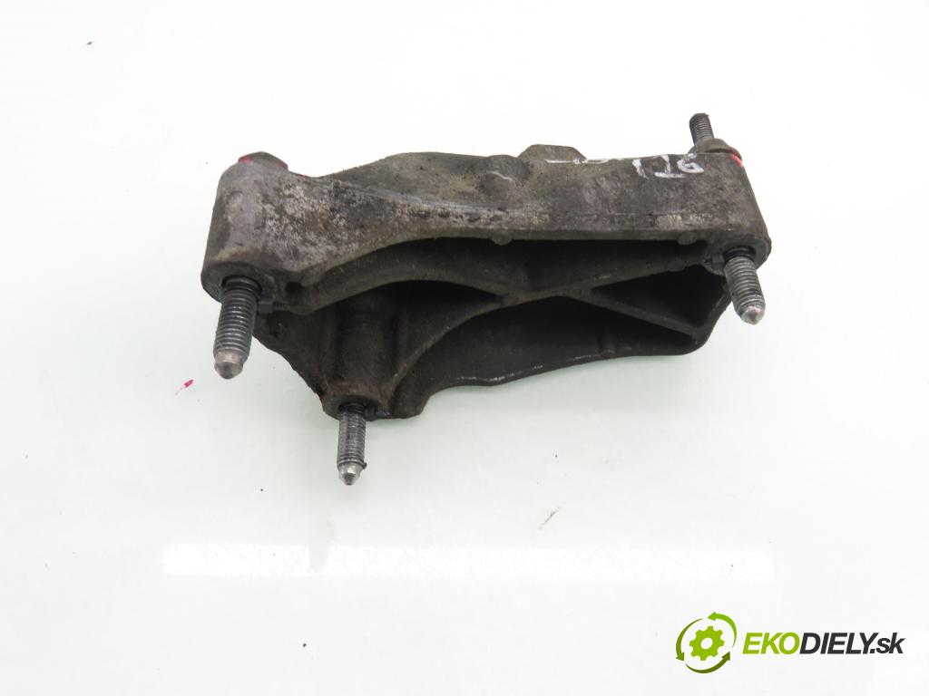 VW GOLF IV (1J1) HB 2002 96,00 1.9 TDI 4motion - ASZ 1896,00 Uchytenie prevodovky 1J0199117AK