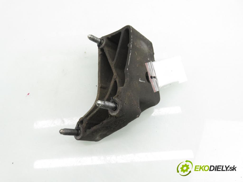 VW GOLF IV (1J1) HB 2002 96,00 1.9 TDI 4motion - ASZ 1896,00 Uchytenie prevodovky 1J0199117AK