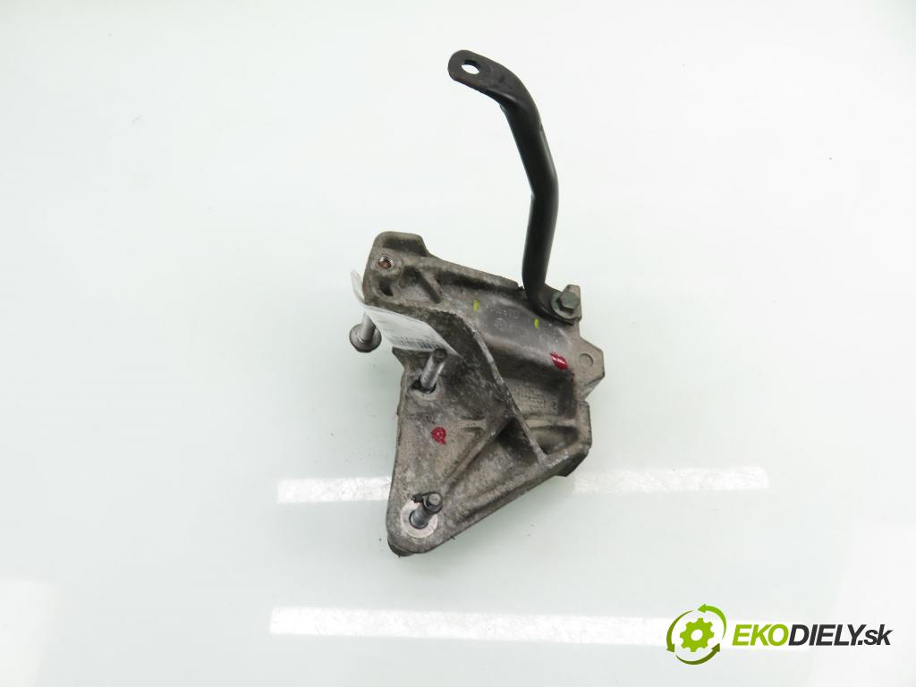 AUDI A3 (8L1) HB 2000 81,00 1.9 TDI - ASV 1896,00 Uchytenie prevodovky 1J0199117P