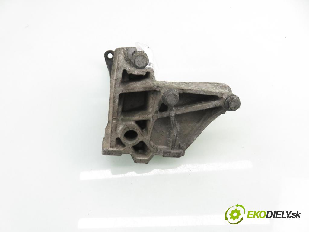 AUDI A3 (8L1) HB 2000 81,00 1.9 TDI - ASV 1896,00 Uchytenie prevodovky 1J0199117P