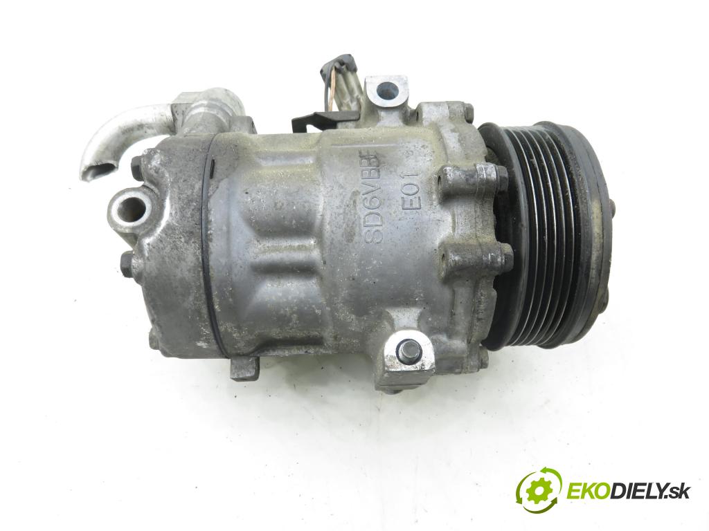 OPEL CORSA C (X01) HB 2001 48,00 1.7 DI - Y 17 DTL 1686,00 KOMPRESOR: klimatizace 24421642 ; 24421642 (Kompresor klimatizace)