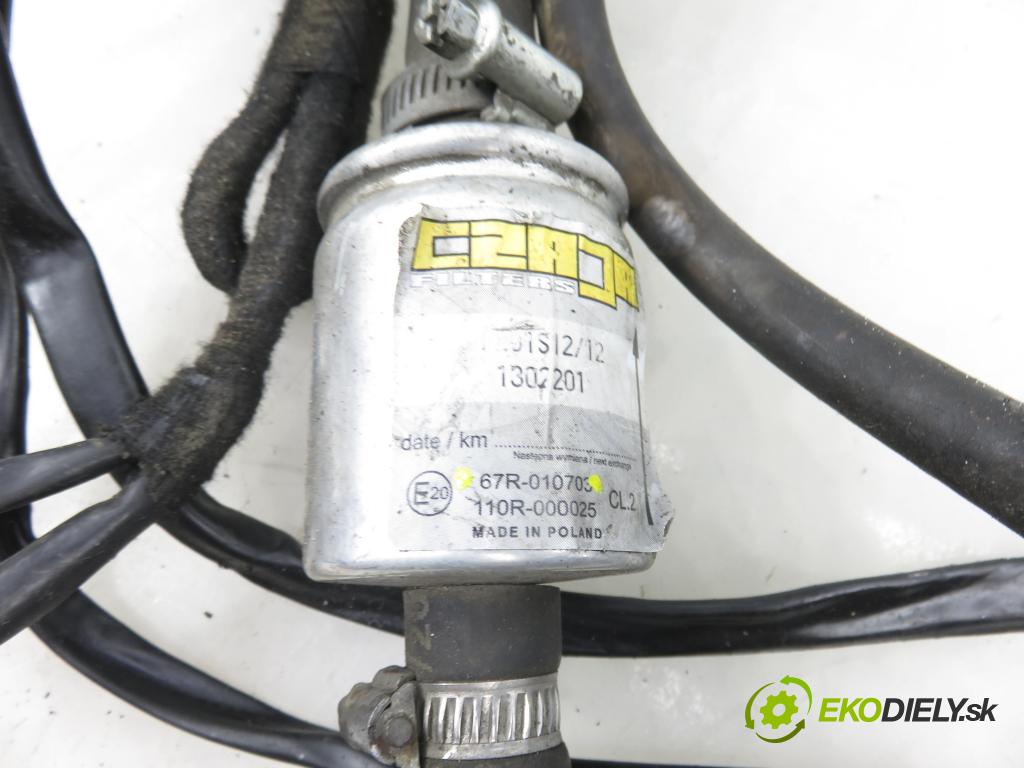 OPEL ASTRA H Kombi (A04) KOMBI 2006 77,00 1.6 - Z 16 XE1 1598,00 LPG komplentny 67R014903 ; 67R010703