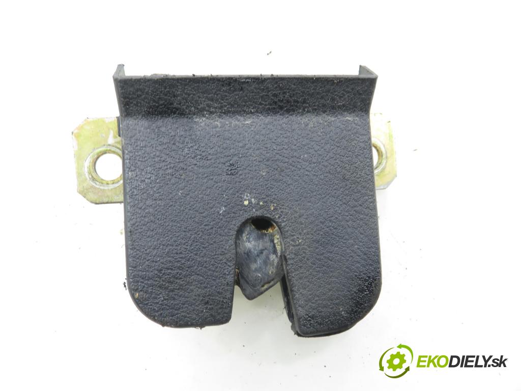 VW NEW BEETLE (9C1, 1C1) HB 2002 55,00 1.4 - BCA 1390,00 zámok dverí kufor EL. 3B0959781A ; 3E086113102 ; 1C0827505