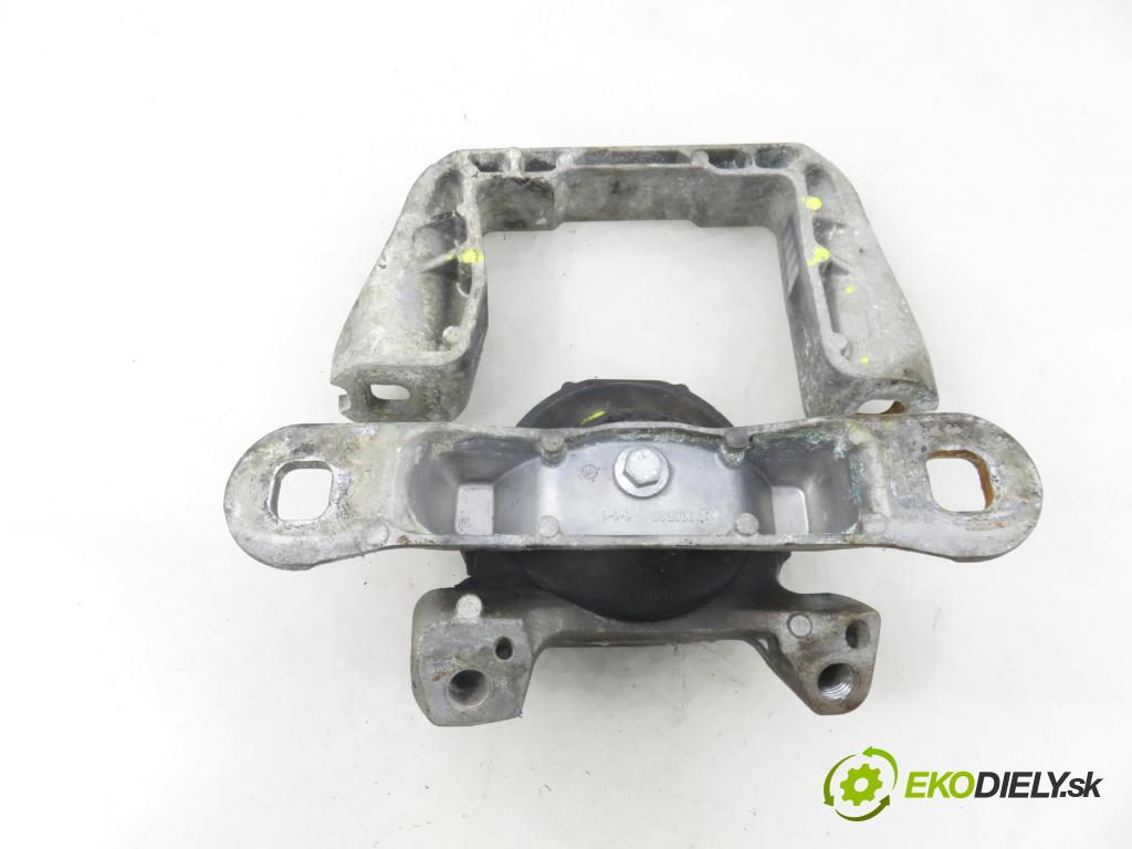 FORD KUGA I SUV 2009 147,00 2.5 4x4 - HYDB 2522,00 Uchytenie Motor 90420544 ; 3M516037A