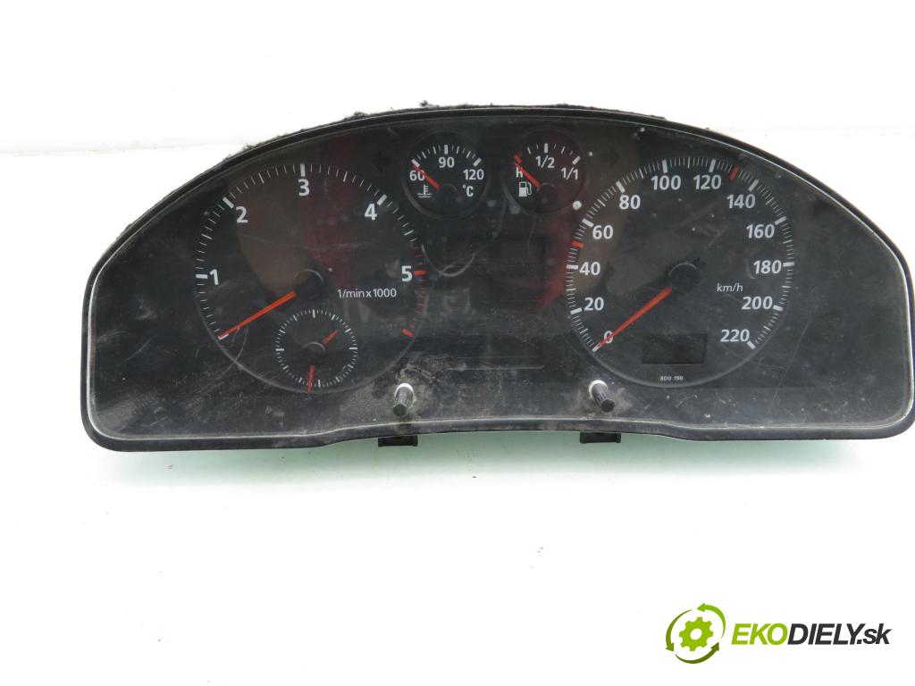 AUDI A4 (8D2, B5) SEDAN 1996 66,00 1.9 TDI - 1Z 1896,00 Prístrojovka elektrický 8D0919033A