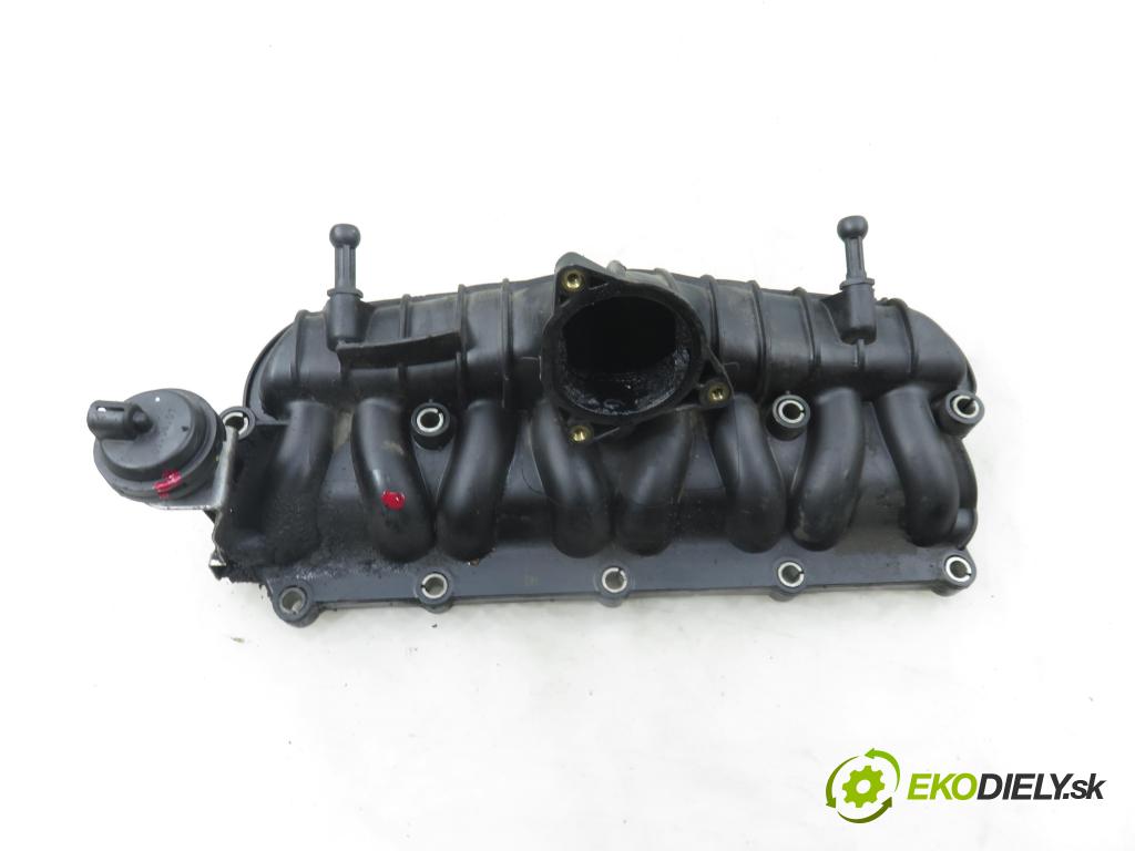 VW PASSAT B6 (3C2) SEDAN 2007 103,00 2.0 TDI 16V - BKP 1968,00 potrubí 03G129711AP
