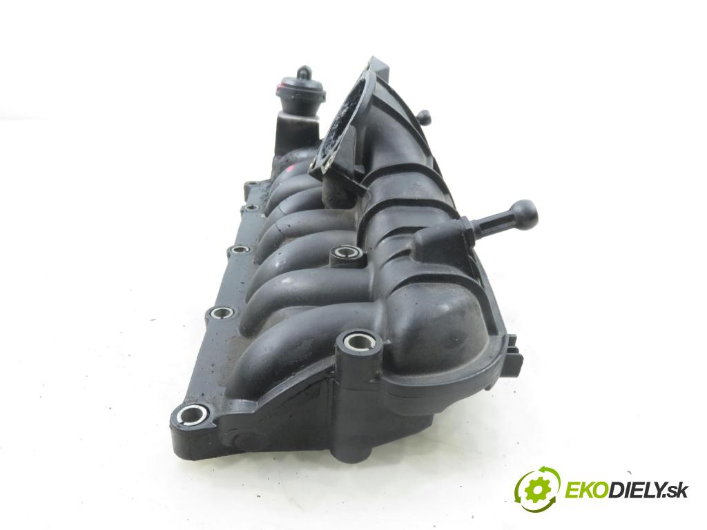 VW PASSAT B6 (3C2) SEDAN 2007 103,00 2.0 TDI 16V - BKP 1968,00 potrubí 03G129711AP