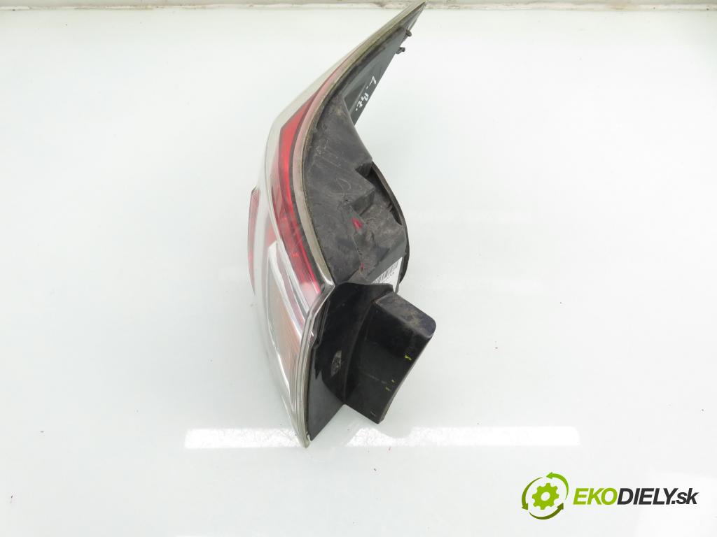 MAZDA 6 Kombi (GH) KOMBI 2009 103,00 2.0 MZR-CD - RF7J 1998,00 Svetlo ľavé zadné GS2A51150 ; 22041095