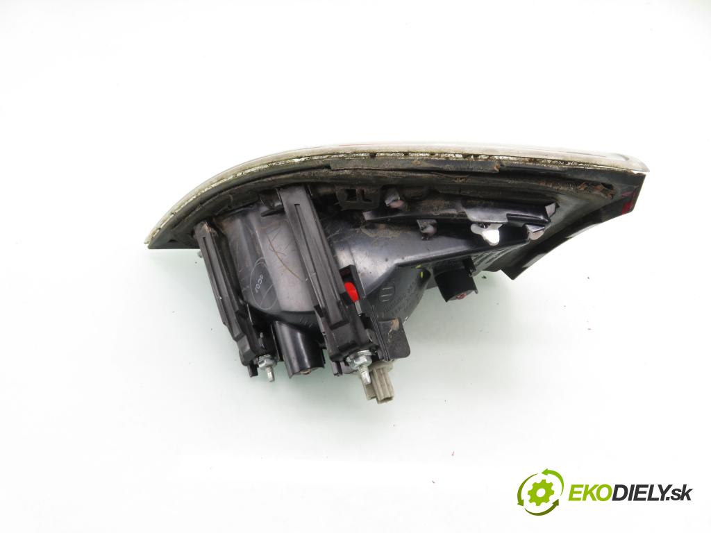 MAZDA 6 Kombi (GH) KOMBI 2009 103,00 2.0 MZR-CD - 140 RF7J 1998,00 světlo levé zadní kufr GS2A513F0 ; 13241095