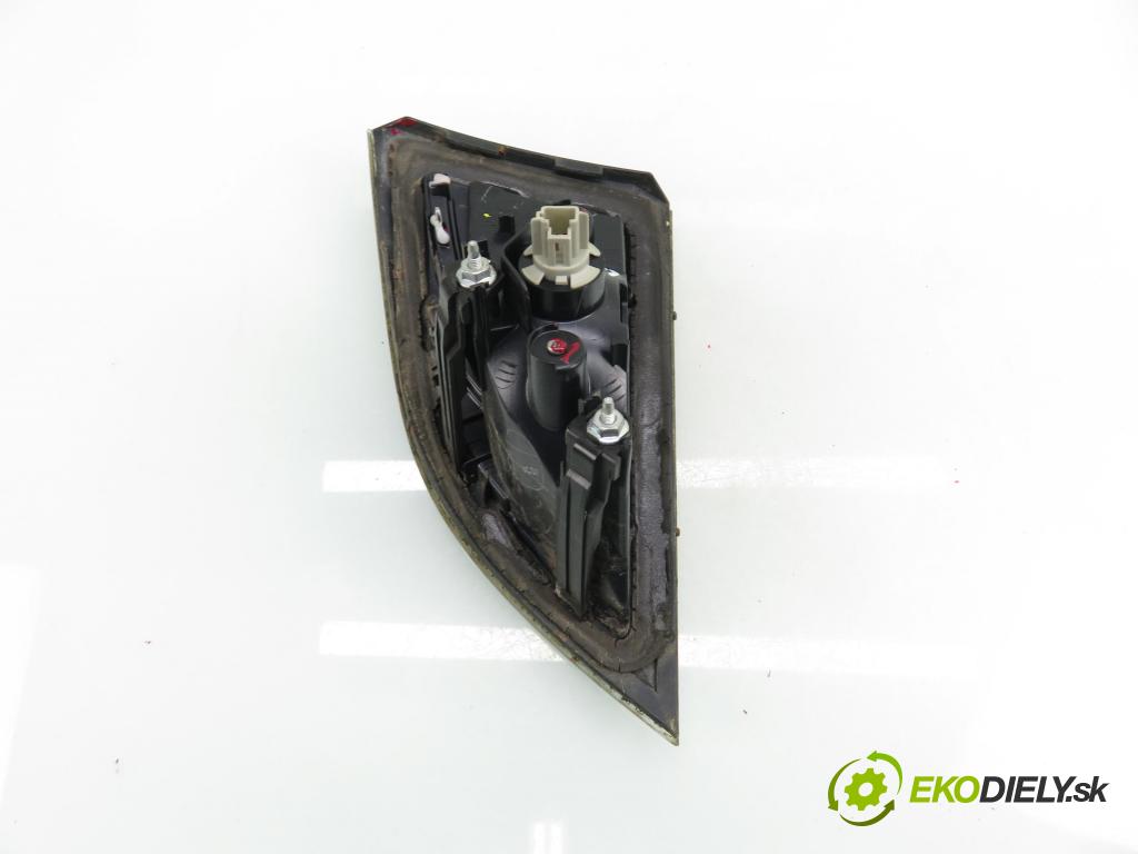 MAZDA 6 Kombi (GH) KOMBI 2009 103,00 2.0 MZR-CD - 140 RF7J 1998,00 Svetlo ľavé zadné kufor GS2A513F0 ; 13241095
