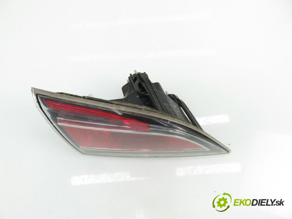 MAZDA 6 Kombi (GH) KOMBI 2009 103,00 2.0 MZR-CD - 140 RF7J 1998,00 Svetlo ľavé zadné kufor GS2A513F0 ; 13241095