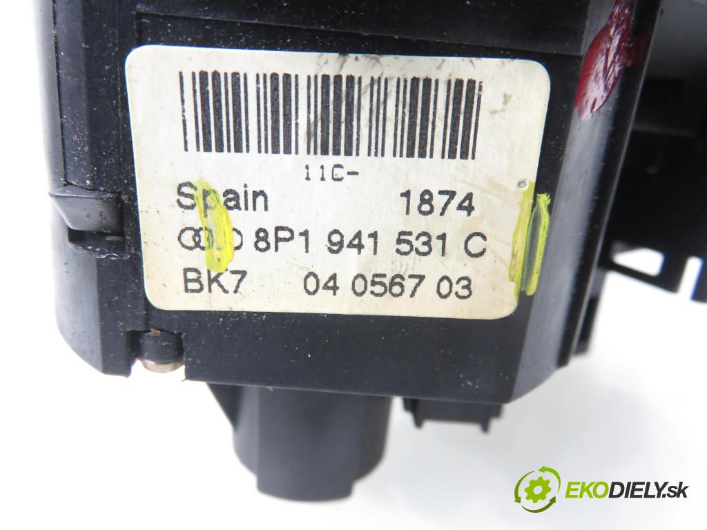 AUDI A3 Sportback (8PA) HB 2005 103,00 2.0 TDI 16V - BKD 1968,00 prepínač svetlá 8P1941531C