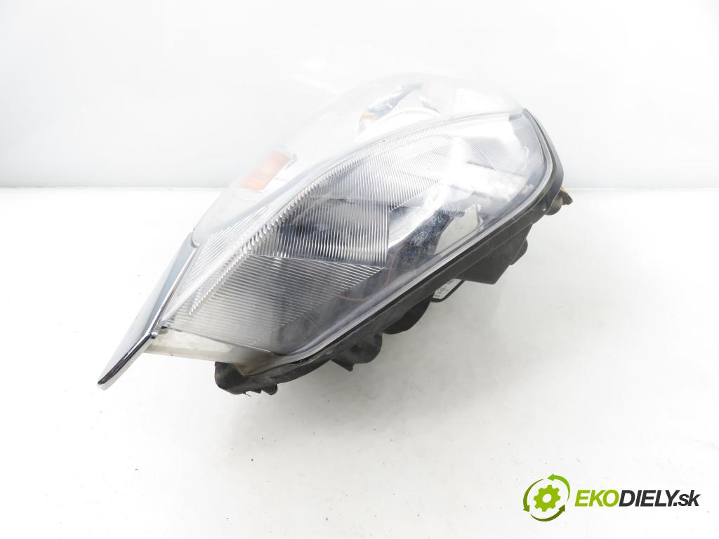 FORD KUGA I SUV 2009 147,00 2.5 4x4 - HYDB 2522,00 Svetlo PP 8V4113W029AE