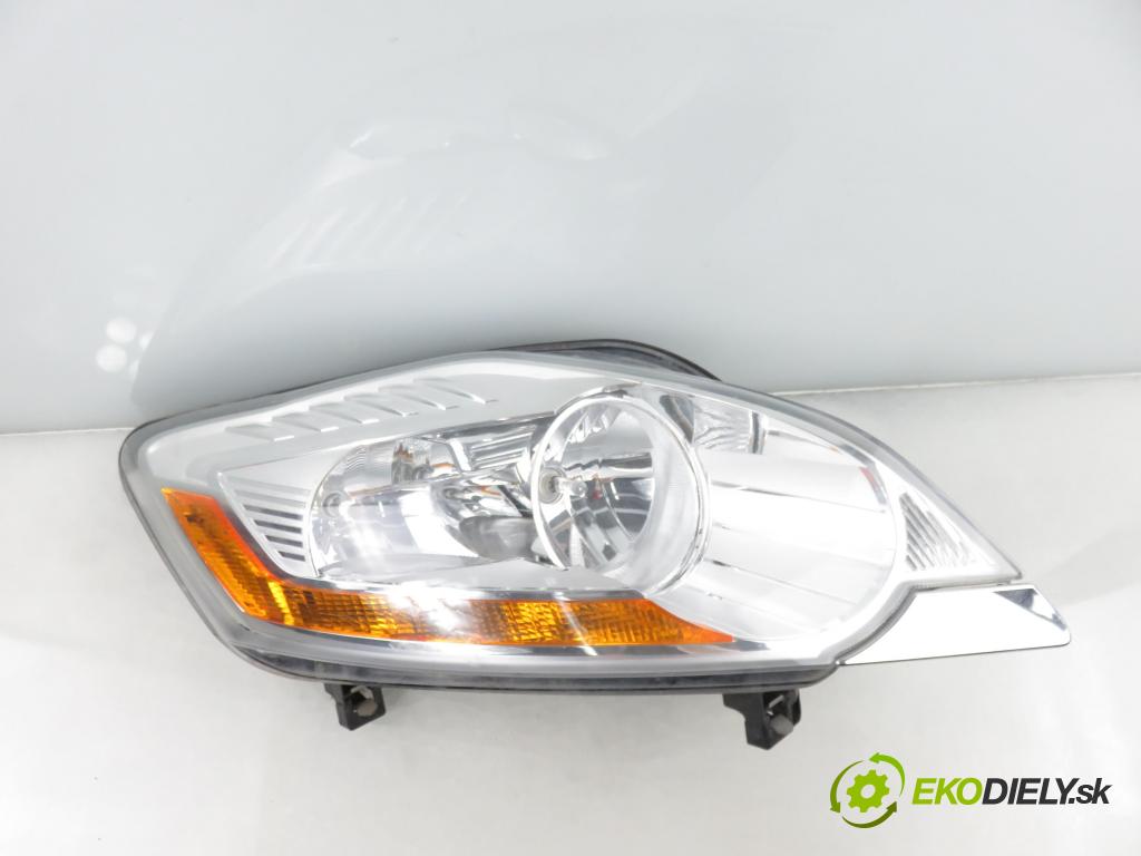 FORD KUGA I SUV 2009 147,00 2.5 4x4 - HYDB 2522,00 Svetlo PP 8V4113W029AE