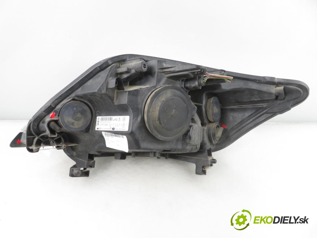 FORD KUGA I SUV 2009 147,00 2.5 4x4 - HYDB 2522,00 Svetlo PP 8V4113W029AE