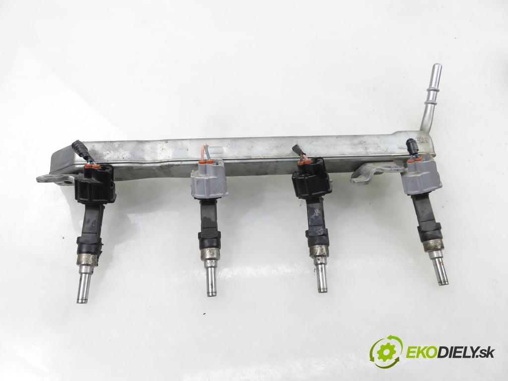 TOYOTA YARIS (_P13_) HB 2015 73,00 1.3 (NSP130_) - 1NR-FKE 1329,00 lišta vstřikovací 0280158213 ; 2320947010 (Vstřikovací lišta)
