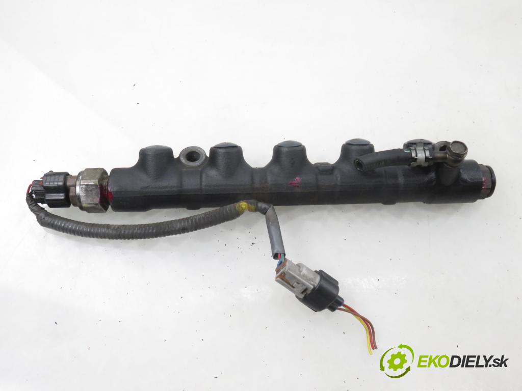 TOYOTA RAV 4 II (_A2_) SUV 2003 85,00 2.0 D-4D 4WD 116 - 1CD-FTV 1995,00 lišta vstřikovací 8945812020 (Vstřikovací lišta)