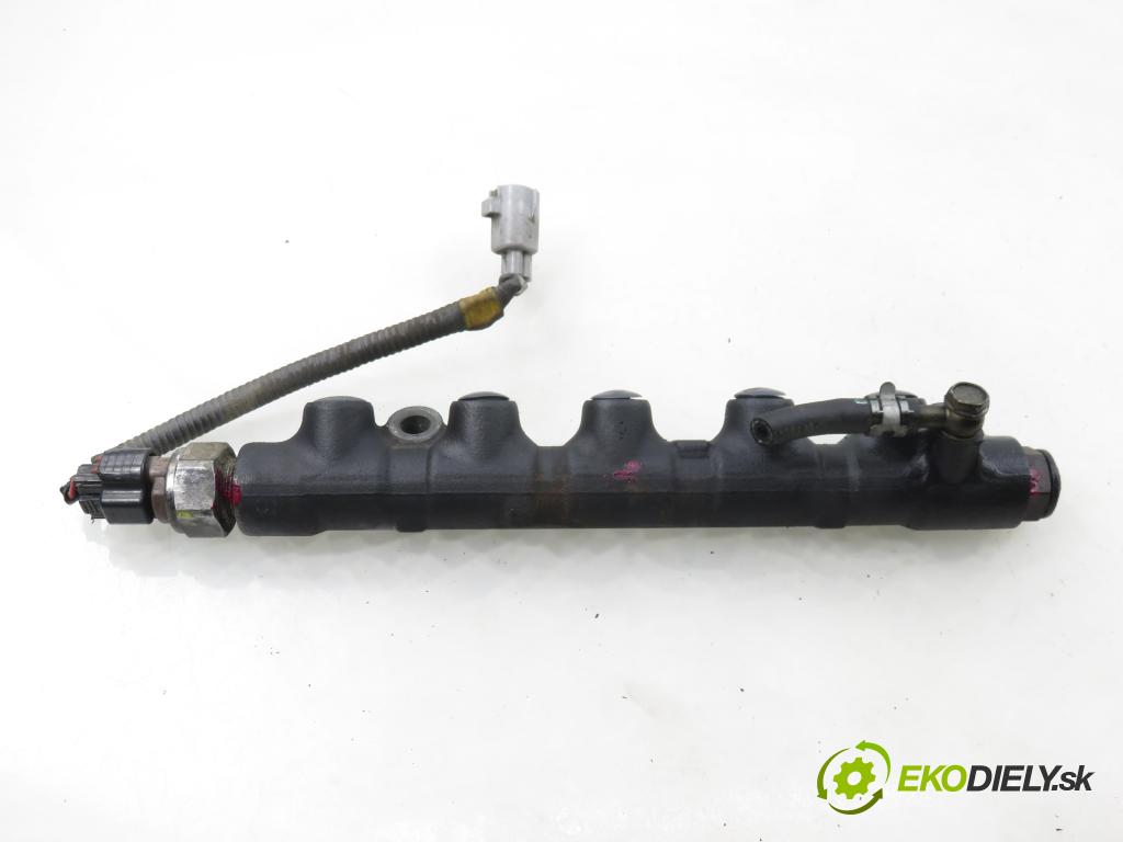 TOYOTA RAV 4 II (_A2_) SUV 2003 85,00 2.0 D-4D 4WD 116 - 1CD-FTV 1995,00 lišta vstřikovací 8945812020 (Vstřikovací lišta)