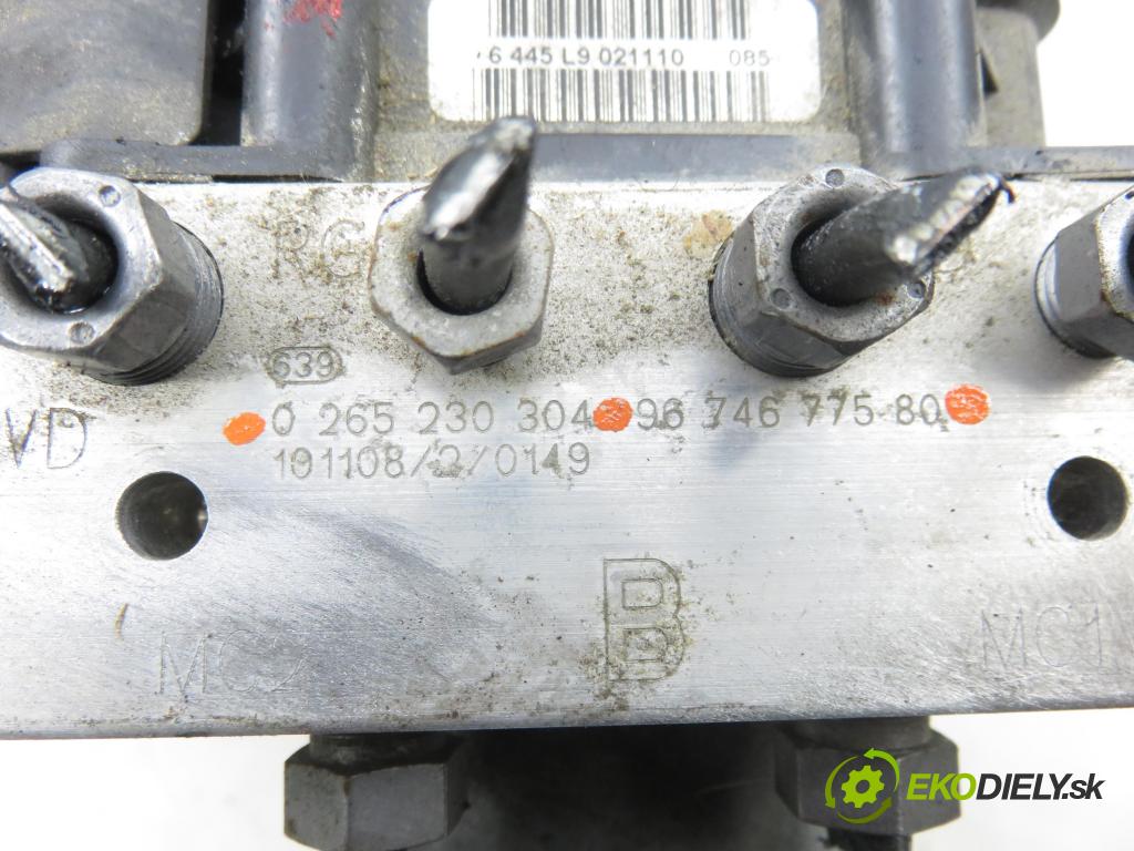 PEUGEOT 5008 (0U_, 0E_) VAN 2010 82,00 1.6 HDi - 112 9HR (DV6C) 1560,00 pumpa ABS 0265951738 ; 0265230304 ; 9674677580 (Pumpa ABS)