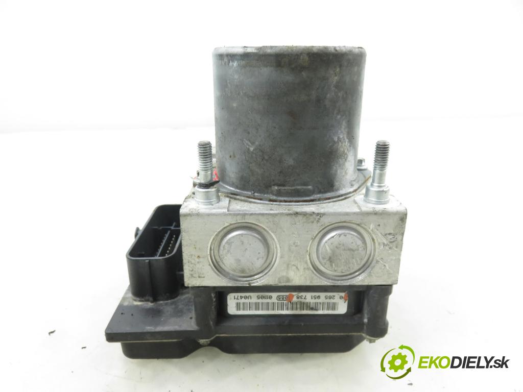 PEUGEOT 5008 (0U_, 0E_) VAN 2010 82,00 1.6 HDi - 112 9HR (DV6C) 1560,00 Pumpa ABS 0265951738 ; 0265230304 ; 9674677580 (Pumpa ABS)