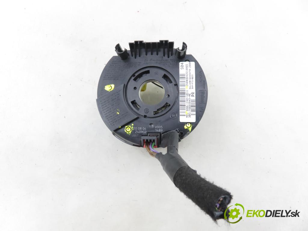 SMART FORTWO Coupe (450) HB 2004 37,00 0.7 (450.330) - M 160.920 698,00 PÁSKA: air BAG 0001240V016