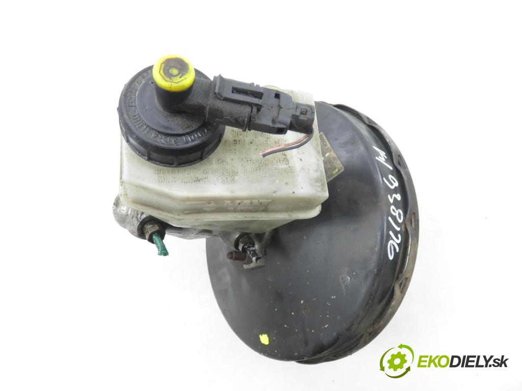 RENAULT CLIO II (BB_, CB_) HB 2001 55,00 1.2 16V 75 - D4F 712 1149,00 posilovač 8200091336 ; 0204024220 (Servočerpadlo)