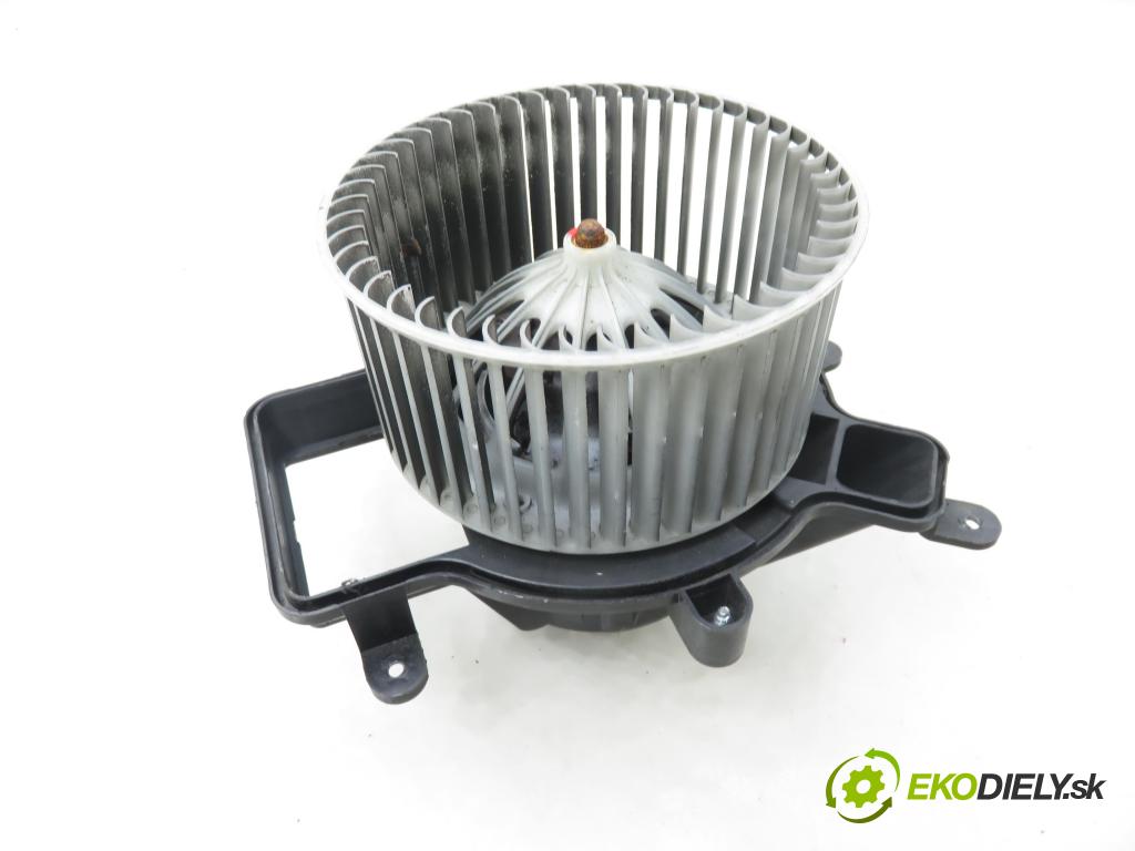 PEUGEOT 5008 (0U_, 0E_) VAN 2010 82,00 1.6 HDi - 112 9HR (DV6C) 1560,00 ventilátor větráku 87464