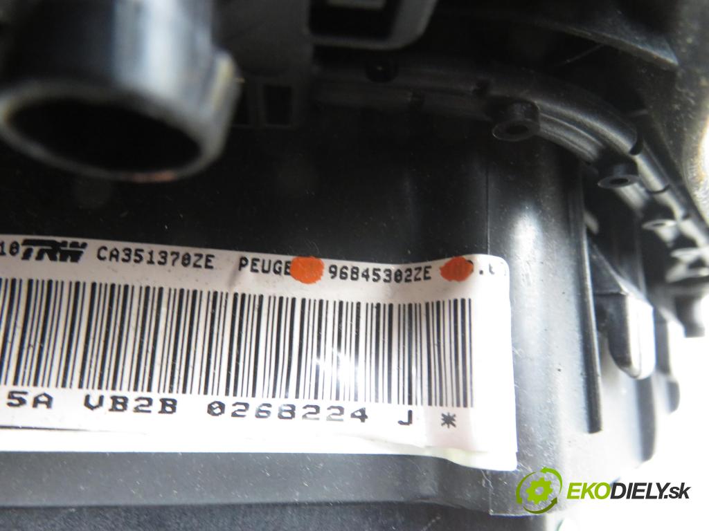 PEUGEOT 5008 (0U_, 0E_) VAN 2010 82,00 1.6 HDi - 9HR (DV6C) 1560,00 AirBag air BAG volantu 96845302ZE