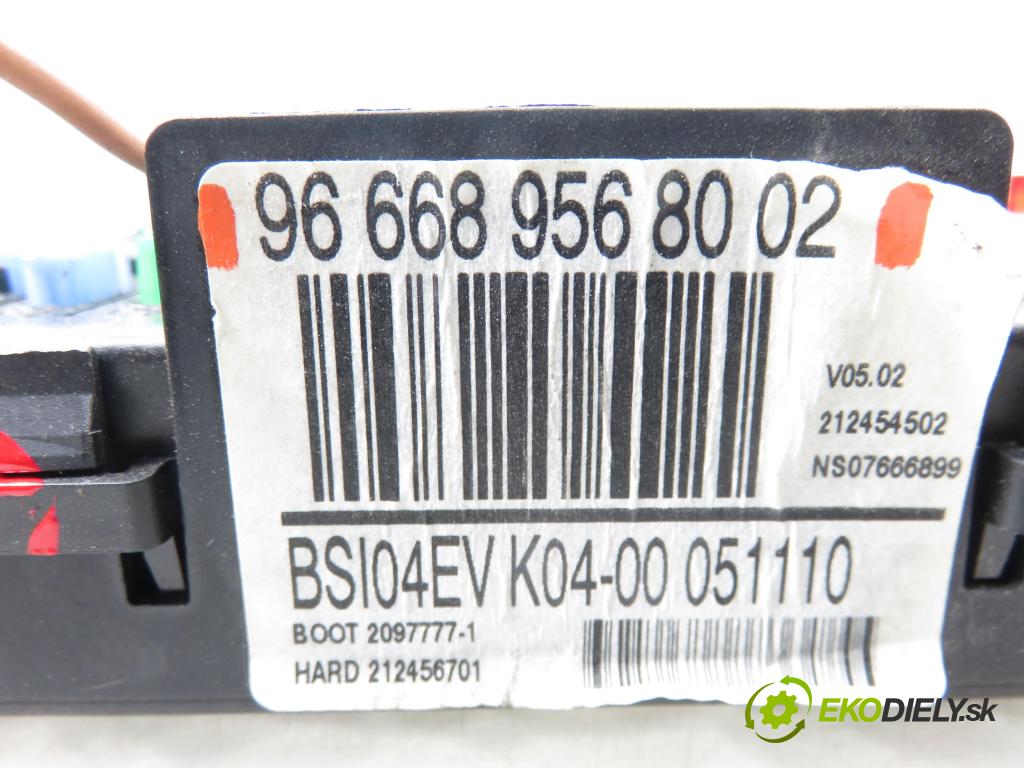 PEUGEOT 5008 (0U_, 0E_) VAN 2010 82,00 1.6 HDi - 112 9HR (DV6C) 1560,00 MODUL BSI 966689568002