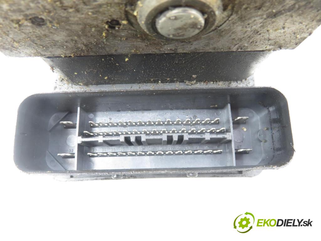 SEAT LEON (1M1) HB 2001 81,00 1.9 TDI - ASV 1896,00 Pumpa ABS 1C0907379E ; 10096003133 (Pumpa ABS)